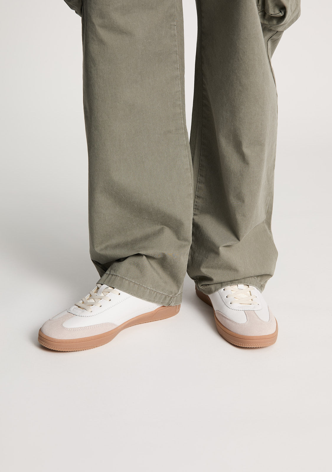 Rebel Basic Flag White