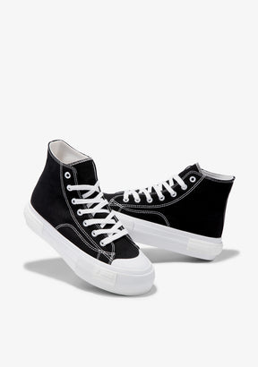 One Way High Classic Black
