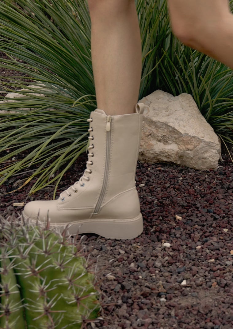 Load video: Gumme Track High Basic Soft / Beige